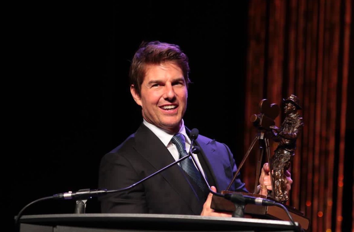 TOM CRUISE